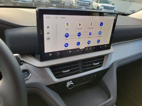 New 2026 Ford Explorer Active w/ Active Comfort Package image 7