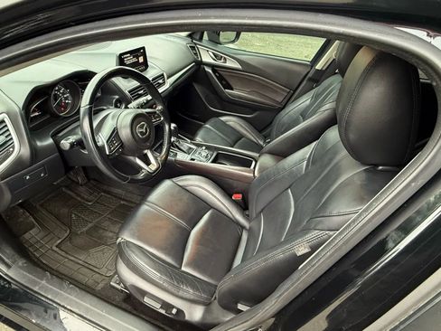 Used 2017 MAZDA MAZDA3 Touring image 26