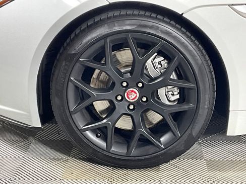 Used 2020 Jaguar F-TYPE Convertible RWD image 12