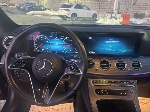 Used 2021 Mercedes-Benz E 350 4MATIC Sedan image 12