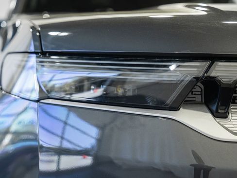 New 2026 Jeep Grand Wagoneer 4WD image 14