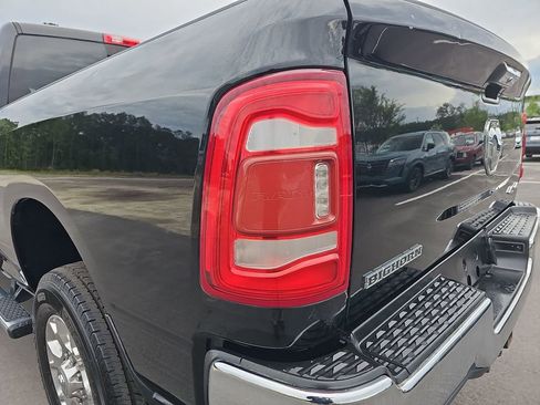Used 2019 RAM 2500 Big Horn AWD/4WD image 36