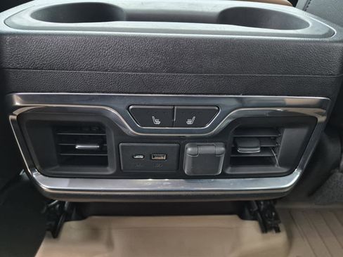 Used 2021 Chevrolet Silverado 2500 High Country w/ Z71 Off-Road Package image 13