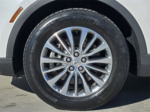 Used 2017 Lincoln MKX Select w/ Select Plus Package image 13