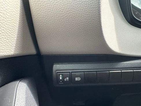 Used 2024 Toyota Corolla LE FWD image 23