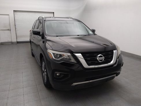 Used 2017 Nissan Pathfinder SV FWD image 14