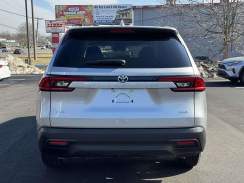 Certified 2025 Toyota Grand Highlander AWD image 22