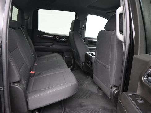 Used 2022 Chevrolet Silverado 1500 RST AWD/4WD image 11