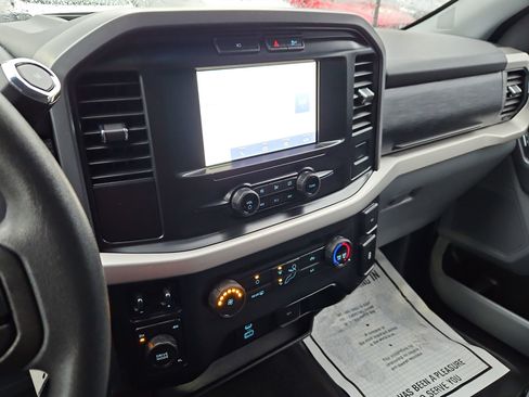 Used 2021 Ford F150 XLT image 18