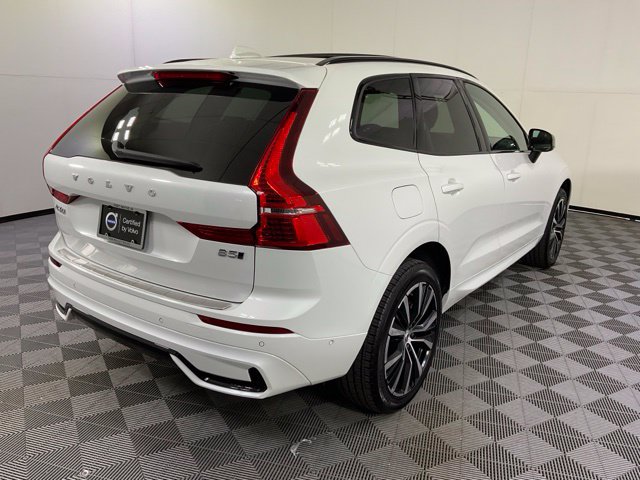 Used 2024 Volvo XC60 B5 Plus w/ Protection Package Premier AWD/4WD image 6