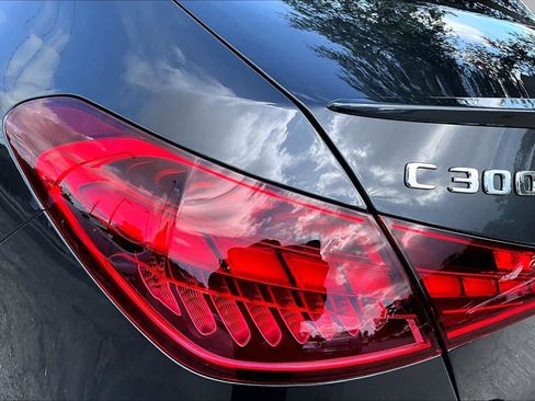 Used 2024 Mercedes-Benz C 300 Sedan image 29
