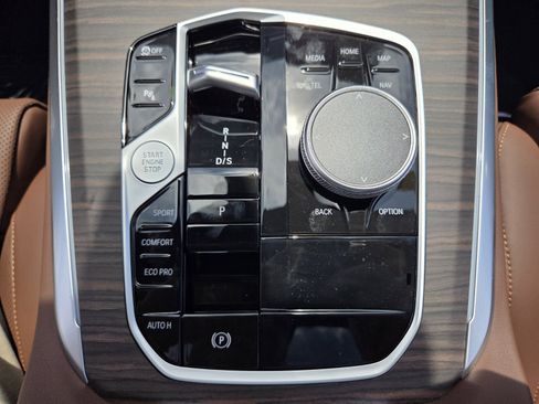 New 2026 BMW X5 sDrive40i RWD image 25
