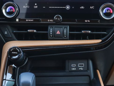 Used 2024 Lexus NX 350 AWD w/ Vision Package image 17