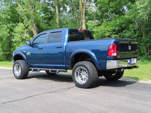 Used 2020 RAM 1500 Classic SLT w/ Luxury Group AWD/4WD image 26