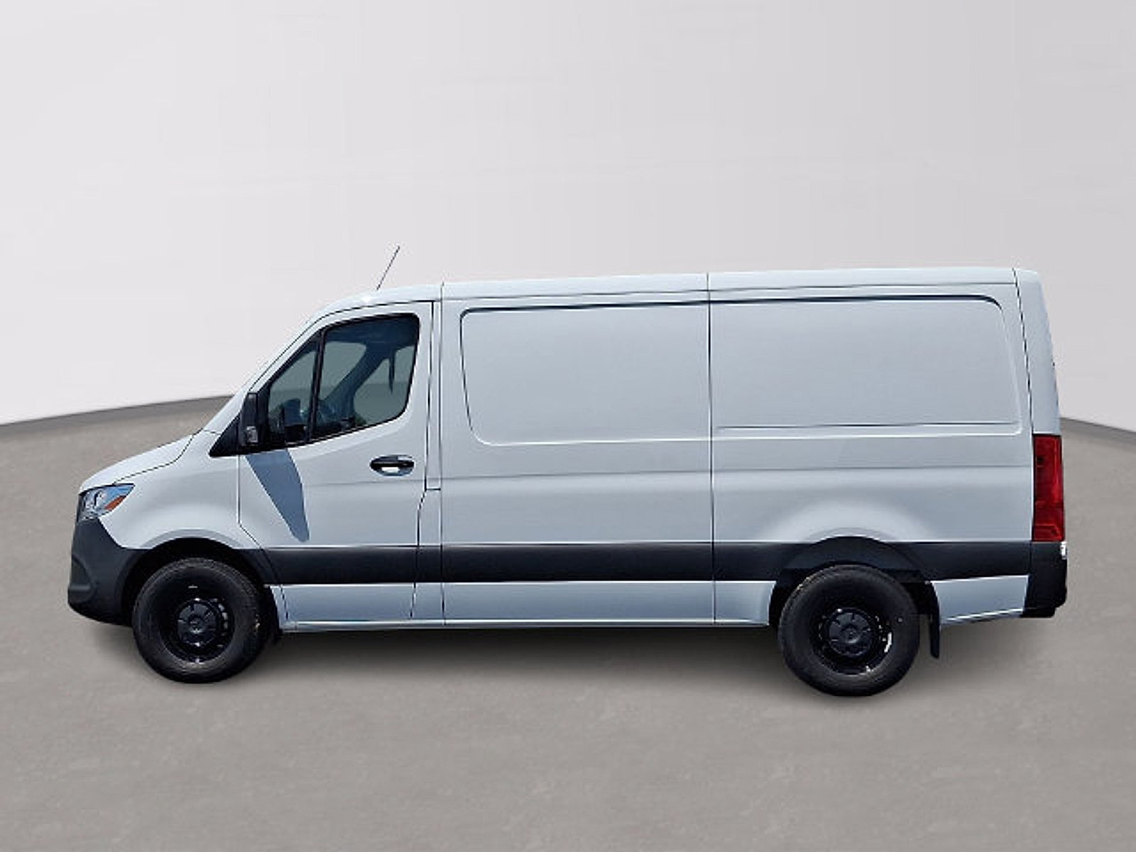 Used 2026 Mercedes-Benz Sprinter 2500 image 7