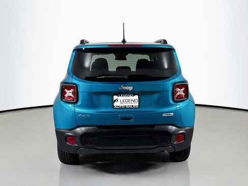 Used 2021 Jeep Renegade Latitude AWD/4WD image 6