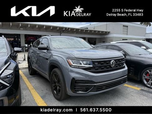 Used 2023 Volkswagen Atlas Cross Sport SEL R-Line AWD/4WD image 6