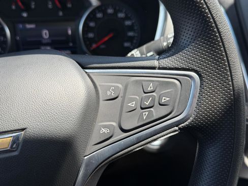 Used 2023 Chevrolet Equinox LS w/ LS Convenience Package FWD image 13