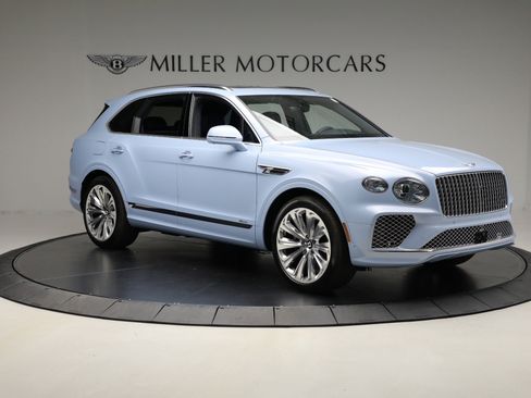 New 2025 Bentley Bentayga image 10