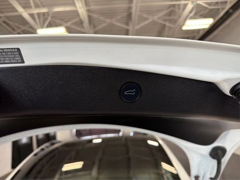 Used 2021 Tesla Model 3 Standard Range Plus RWD image 14
