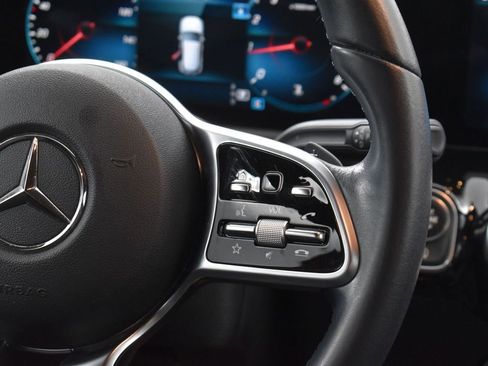 Used 2022 Mercedes-Benz GLA 250 GLA 250 image 17