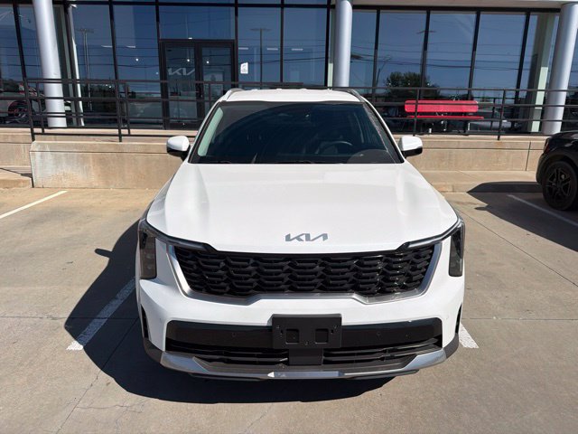 Used 2025 Kia Sorento EX AWD/4WD image 2