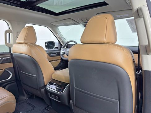 Used 2025 INFINITI QX80 Luxe w/ Cargo Package image 39
