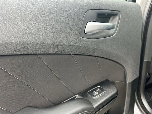 Used 2023 Dodge Charger SXT w/ Blacktop Package image 25