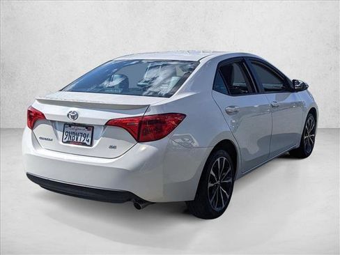 Used 2017 Toyota Corolla SE image 5