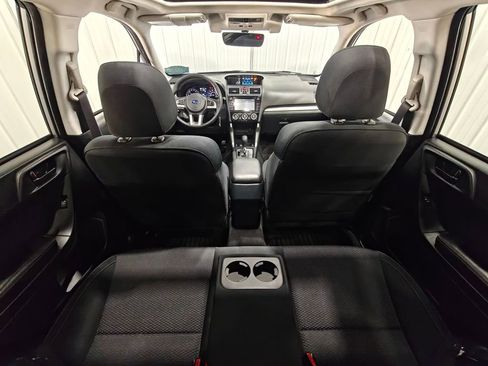 Used 2018 Subaru Forester 2.5i Premium AWD/4WD image 25