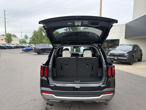 New 2026 Kia Sorento EX AWD/4WD image 16