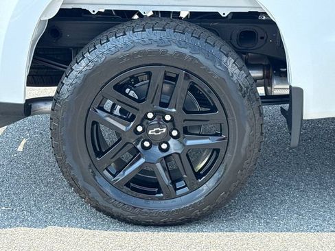 Used 2026 Chevrolet Silverado 1500 RST w/ RST Select Package RWD image 17