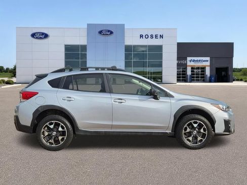 Used 2018 Subaru Crosstrek 2.0i AWD/4WD image 2