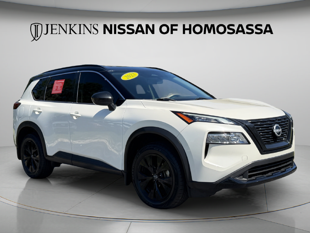 Used 2023 Nissan Rogue SV w/ SV Premium B Package FWD image 1