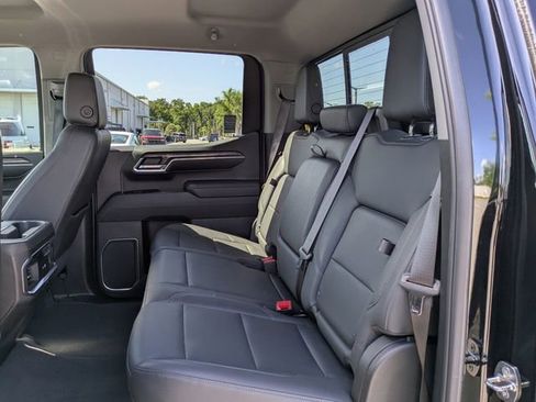 Used 2024 Chevrolet Silverado 1500 LTZ image 10