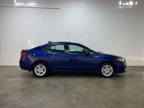Used 2017 Subaru Impreza 2.0i Premium w/ Popular Package #1 AWD/4WD image 2