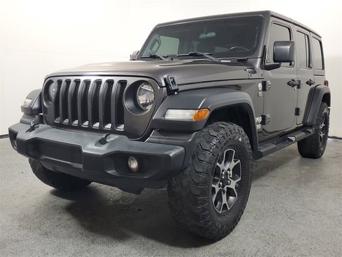 Used 2020 Jeep Wrangler Unlimited Sport S image 3