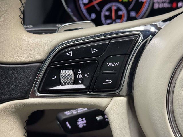 Used 2020 Bentley Bentayga AWD/4WD image 36