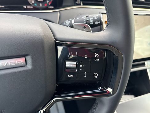 New 2026 Land Rover Range Rover Evoque S image 21