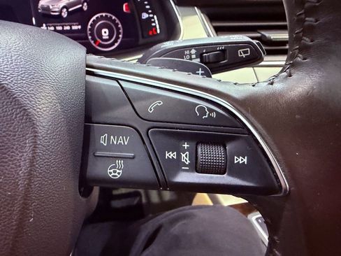 Used 2017 Audi Q7 2.0T Premium Plus w/ Premium Plus Package image 26