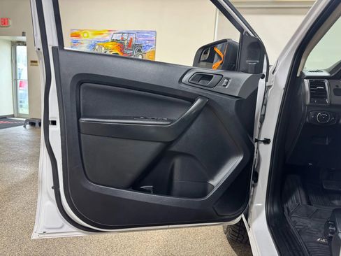 Used 2020 Ford Ranger XL image 27