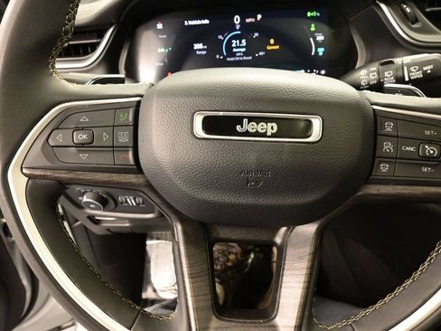 Used 2024 Jeep Grand Cherokee Limited 4xe AWD/4WD image 41
