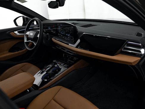 Used 2025 Audi A5 2.0T Premium w/ Convenience Package AWD/4WD image 8