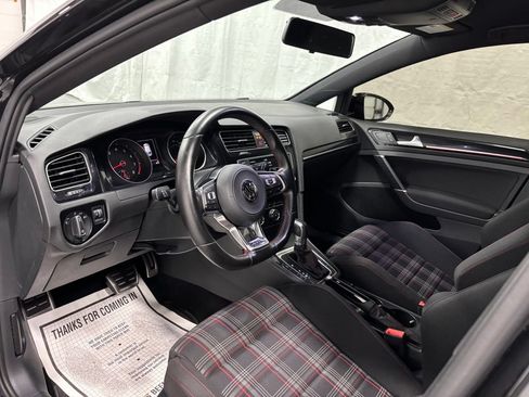 Used 2017 Volkswagen GTI S FWD image 15