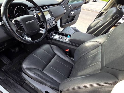 Used 2019 Land Rover Discovery SE AWD/4WD image 26