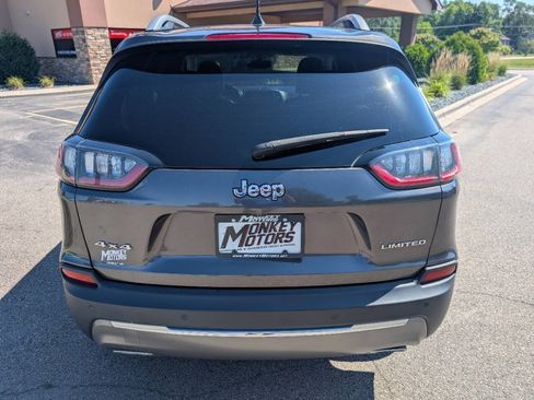 Used 2019 Jeep Cherokee Limited AWD/4WD image 7