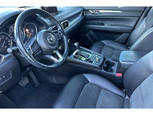 Used 2018 MAZDA CX-5 Touring w/ Preferred Equipment Package image 10