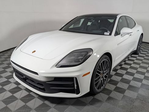 New 2026 Porsche Panamera RWD image 1