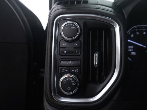 Used 2021 GMC Sierra 1500 SLE image 24