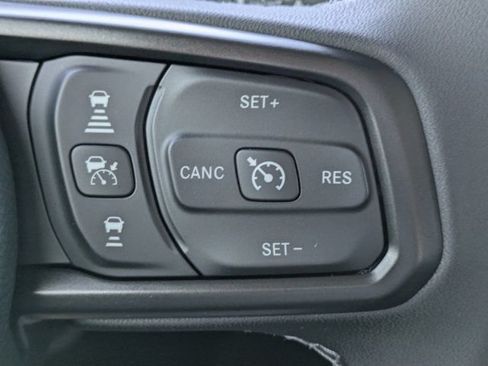 New 2026 Jeep Wrangler Unlimited Rubicon AWD/4WD image 21